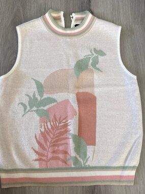 Sleeveless Knit Shell Top with Pastel Botanical Motif